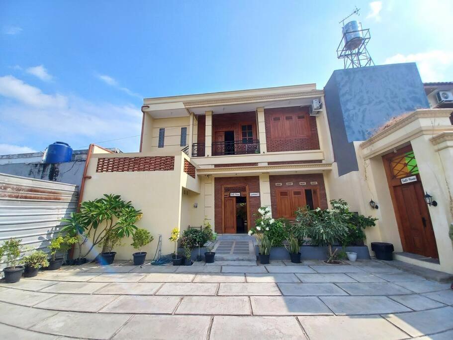 Villa Sabi House Lesmana 2 By Simply Homy Yogyakarta Exterior foto